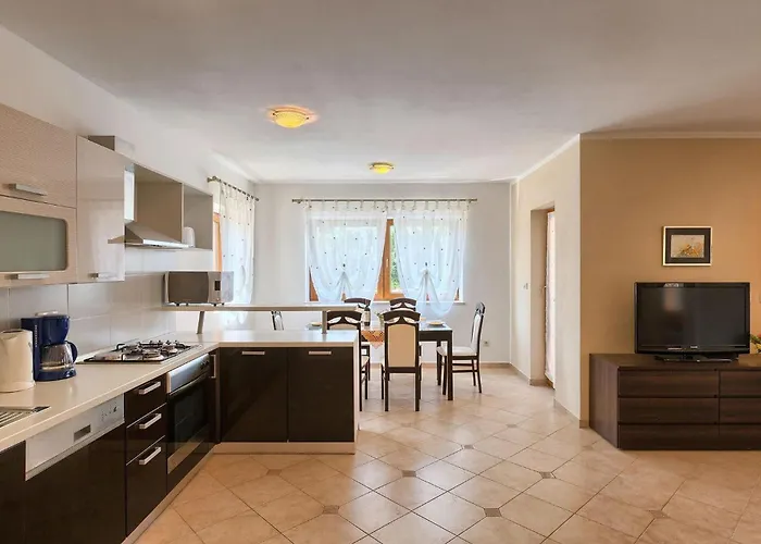 Jenny Prázdninový dům *